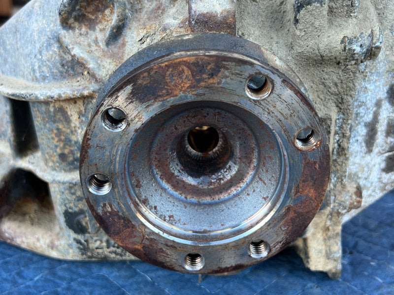 2000-2005 BMW 330xi 325xi E46 Rear Differential 3.23 Manual Trans OEM #4842EM