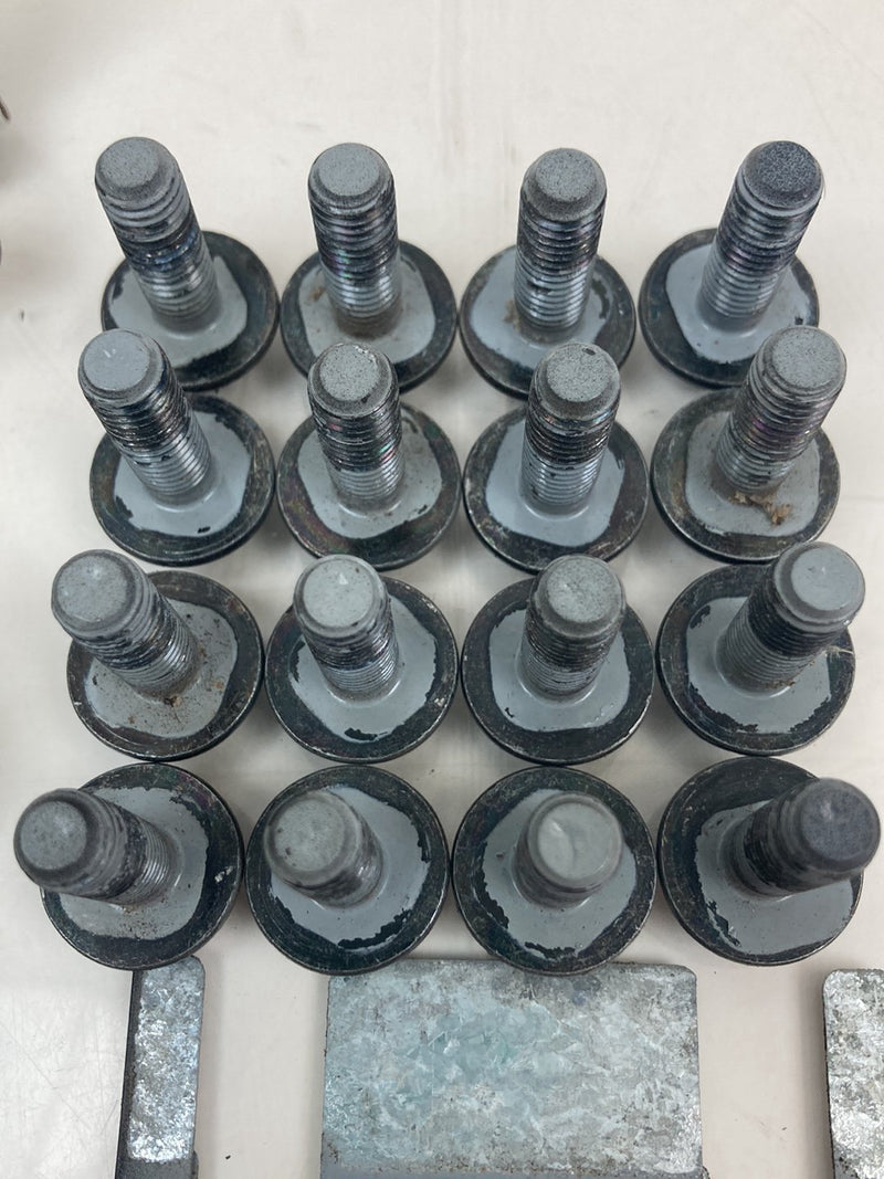 2004 Volvo S60 - Door Hinge Set
