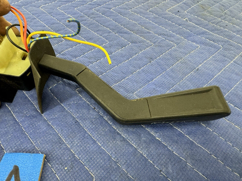 Volvo 740 940 Wiper Stalk Steering Column Switch Lever Washer 1347929 OEM #3871E