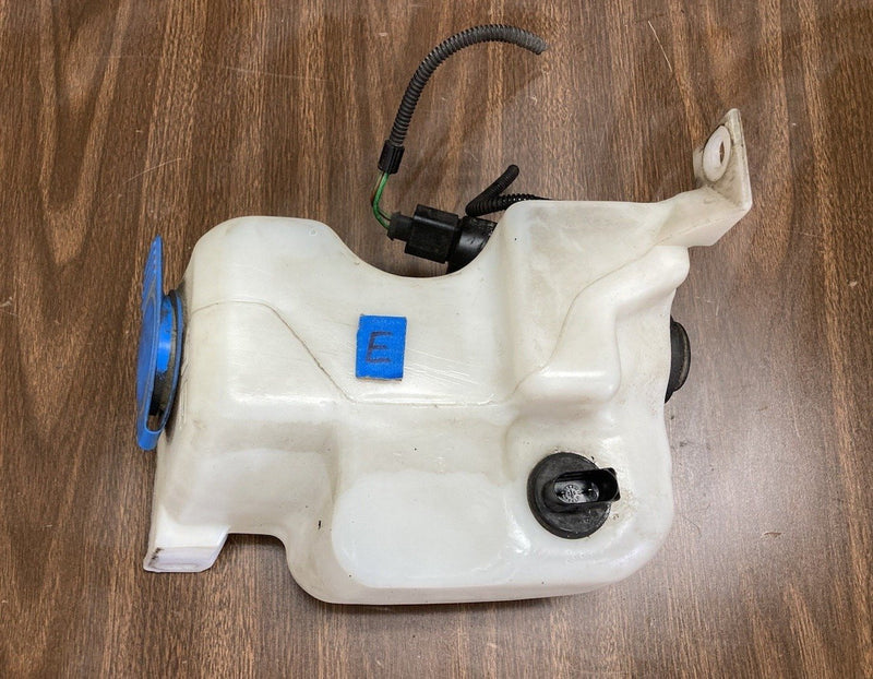 1999-2005 Volkswagen VW Jetta MK4 Windshield Washer Reservoir Jug OEM #2407M