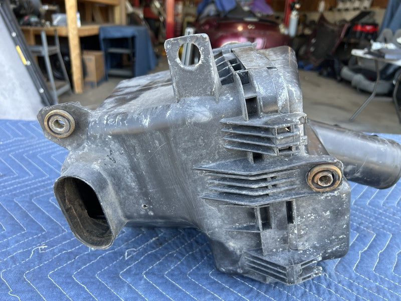 2006-2012 Mitsubishi Eclipse Air Cleaner Box Housing MN156776 OEM #3818M