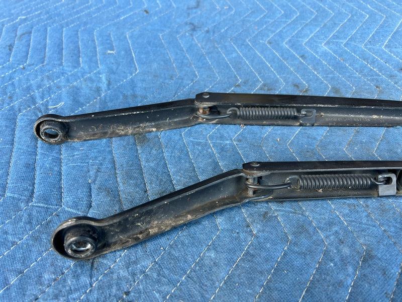 2000-2005 BMW 330xi 325xi E46 Front RH & LH Windshield Wiper Arm Pair OE #4779EM
