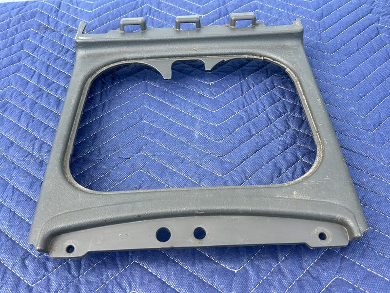 Chevrolet Silverado - Center Console Trim PN: 15070499