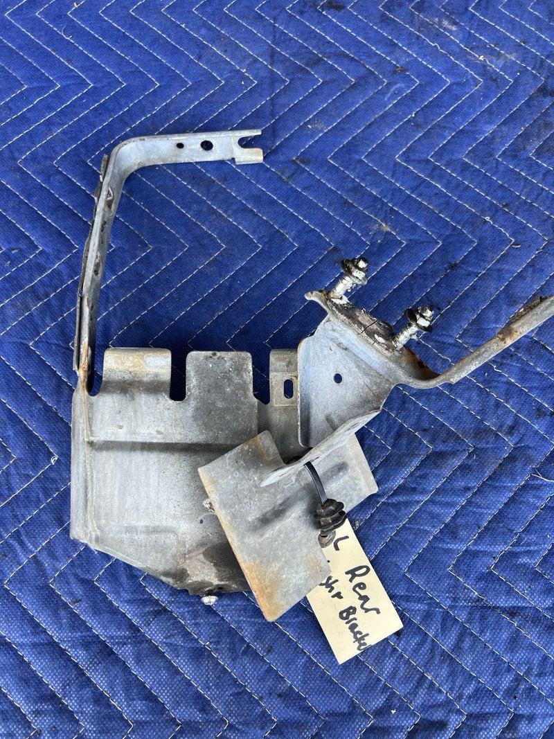 1980-1985 Cadillac Seville Rear Light Bracket Left Right Lamp GM OEM #3407M