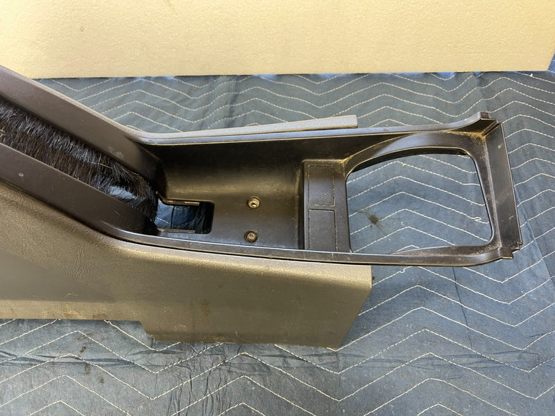 1992-1995 Volvo 940 740 Center Console Assembly Arm Rest Storage Gray OE #3178EM