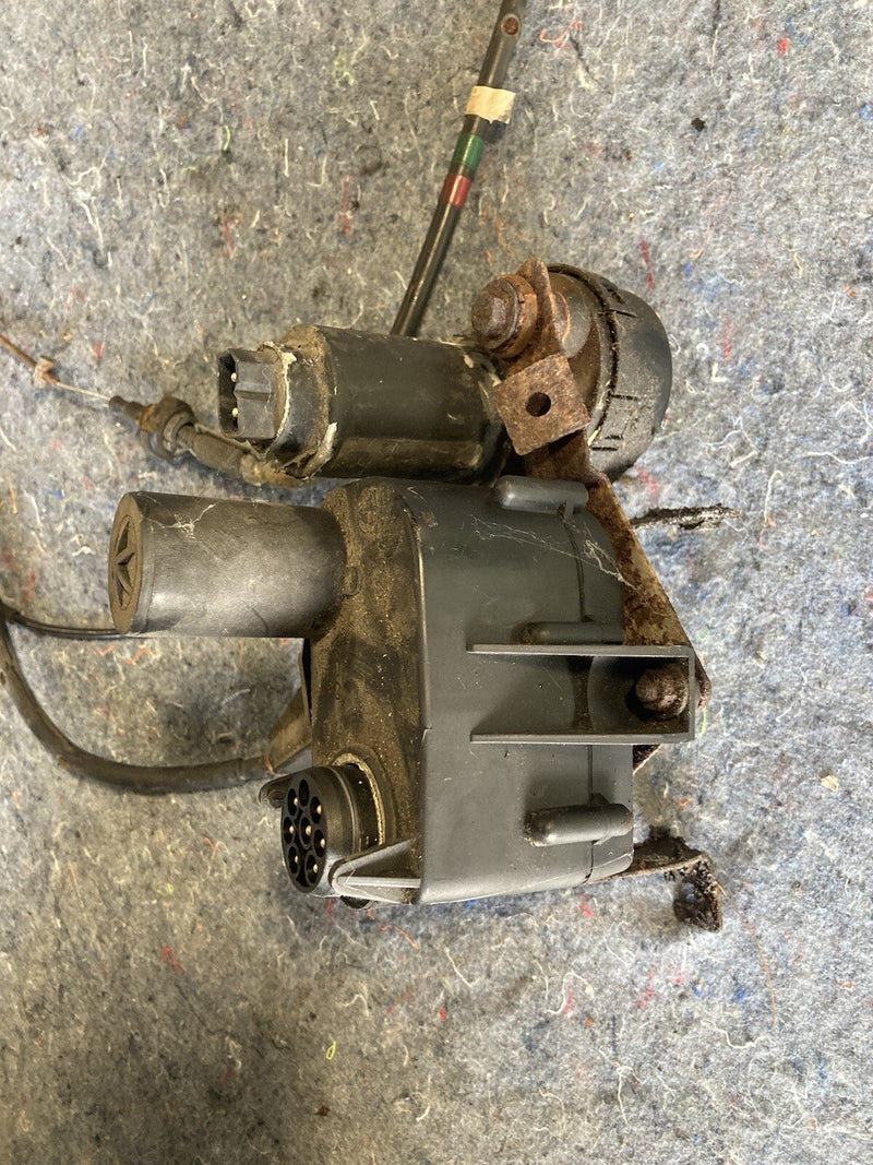1986-1994 BMW 7 Series E32 Cruise Control Actuator Module 1378315 OEM #802M