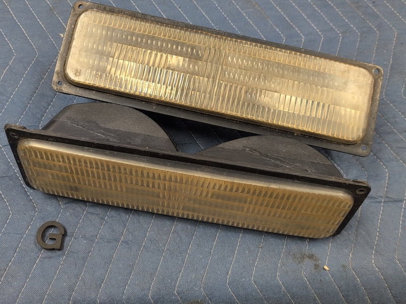 1994 Chevrolet Silverado - Left Driving Light PN: 16519394, 16519393