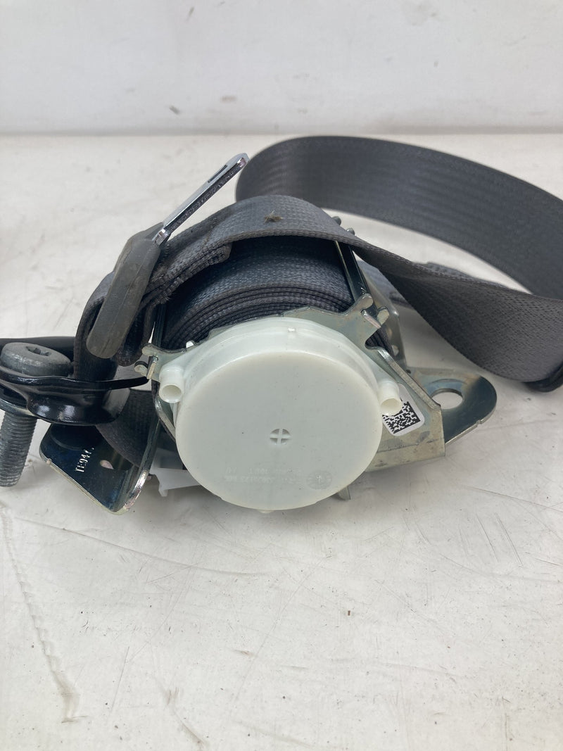 2014-2020 Chevrolet Silverado 1500 2500 HD 3500 Rear Left Seat Belt OEM #5612M