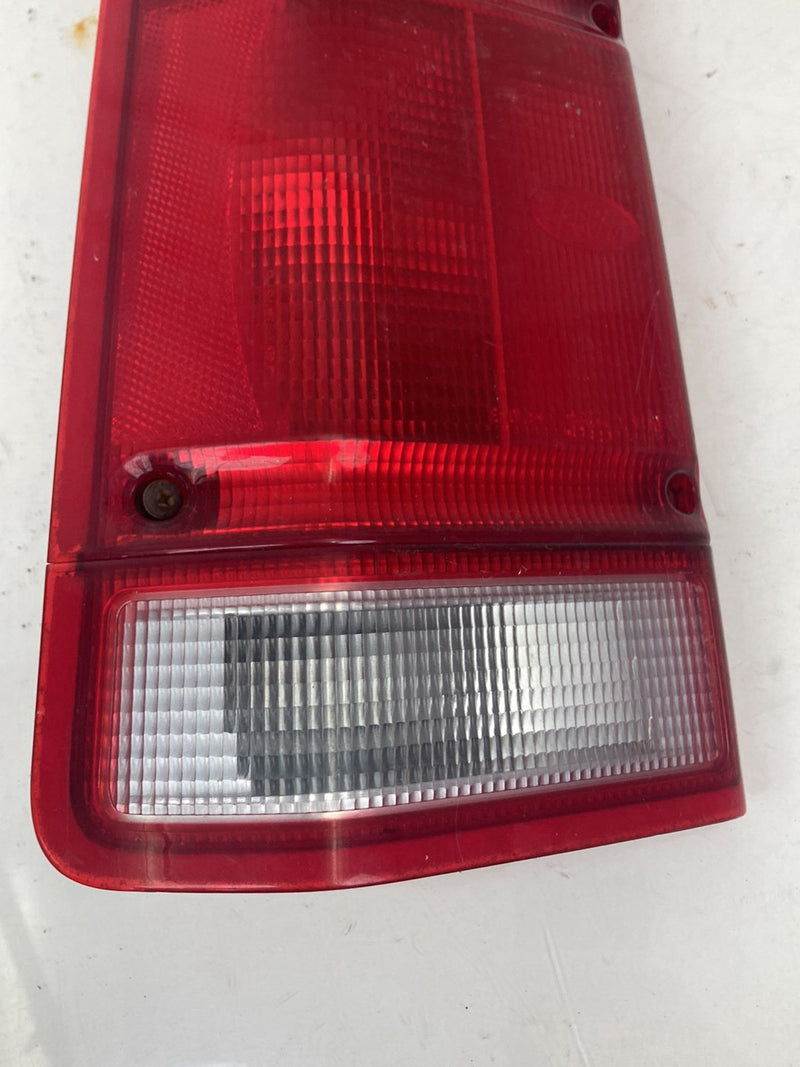 1999-2004 Land Rover Discovery II L550 Tail Light Left Assembly OEM #5072M