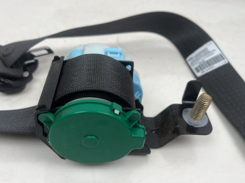 2003-2006 Chevrolet Silverado Rear Left Seat Belt Retractor 15206965 OEM #5529EM