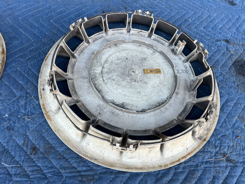 1986-1993 Volvo 240 244 Sedan 14" Hub Cap Wheel Cover Trim 1372165 OEM #4377EM