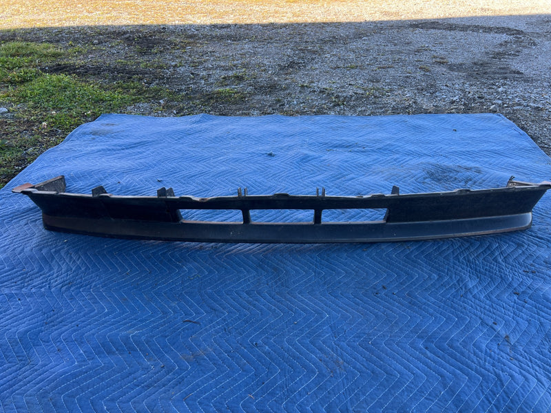 1986-1993 Volvo 240 244 Sedan Front Bumper Lower Air Dam Deflector OEM #4281EM