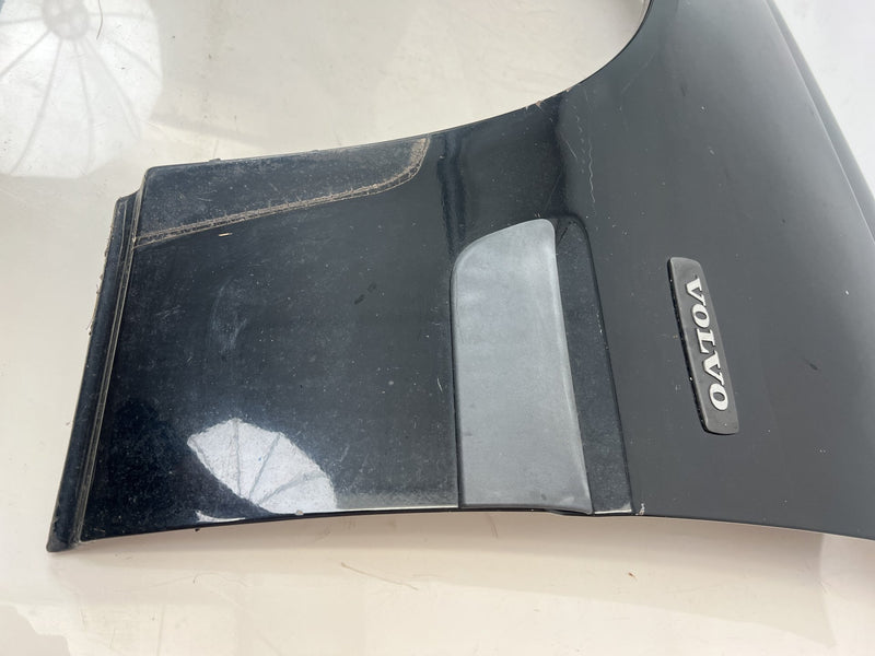 1998-2000 Volvo S70 V70 XC Front Driver Left Fender Trim Panel Black OEM #6903EM