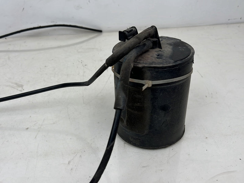 1993-1997 Volvo 850 Fuel Vapor EVAP Charcoal Canister 17094157 OEM