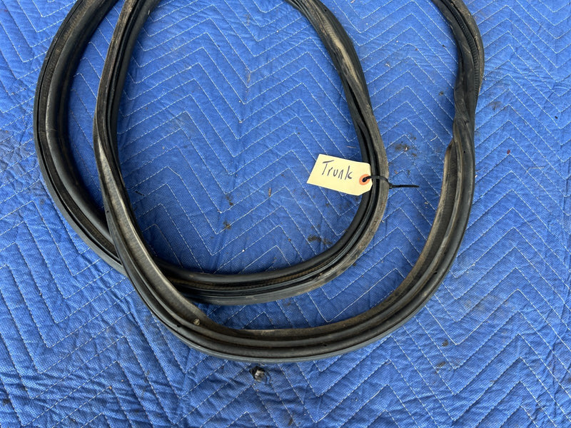 2012-2015 Chevy Cruze Rear Trunk Deck Lid Weather Gasket Seal OEM #2246CN