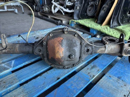 1975-1982 Volvo 240 Rear Axle Differential Assembly Manual Trans OEM #4400E
