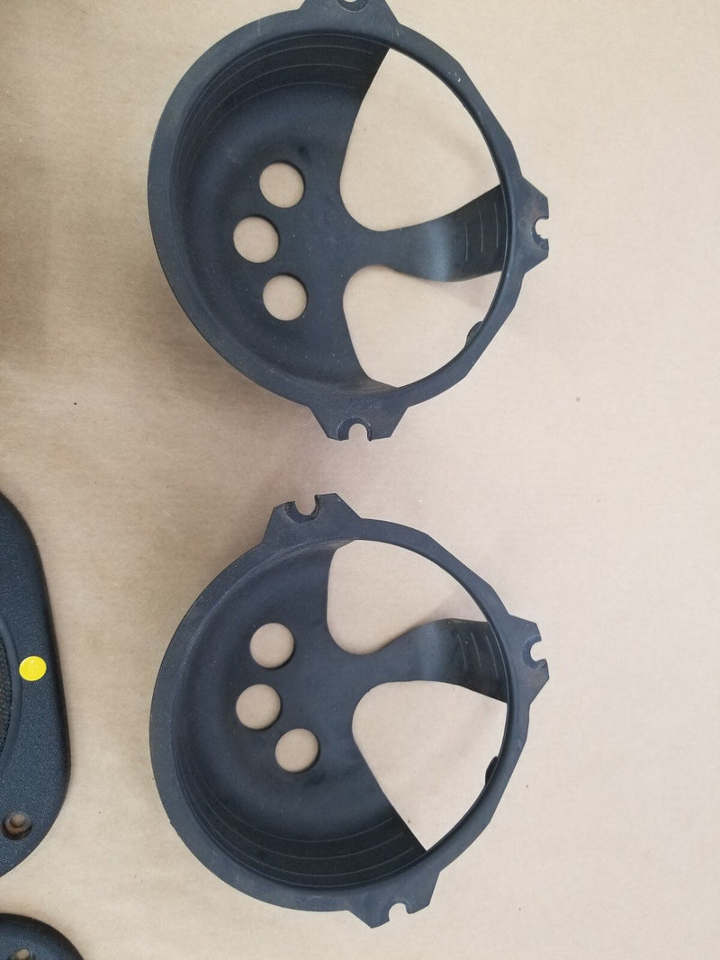1984-93 BMW E30 318i 325i Front Rear Left Right Speaker Set w/ Covers OEM#462CN