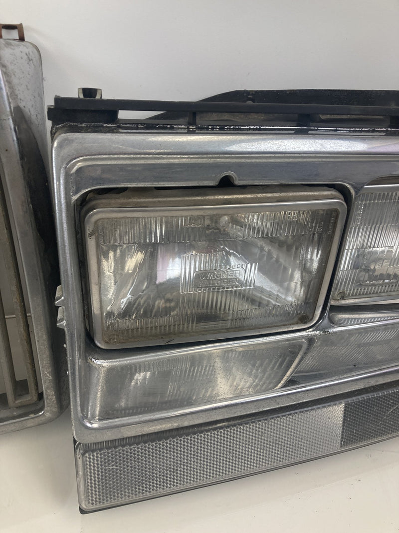 1980 Volvo 244 - Headlight Set