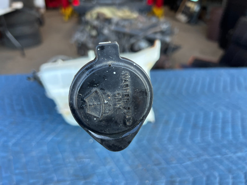 2003-2008 Toyota Corolla Windshield Wiper Washer Reservoir Jug Tank OEM #3361EM