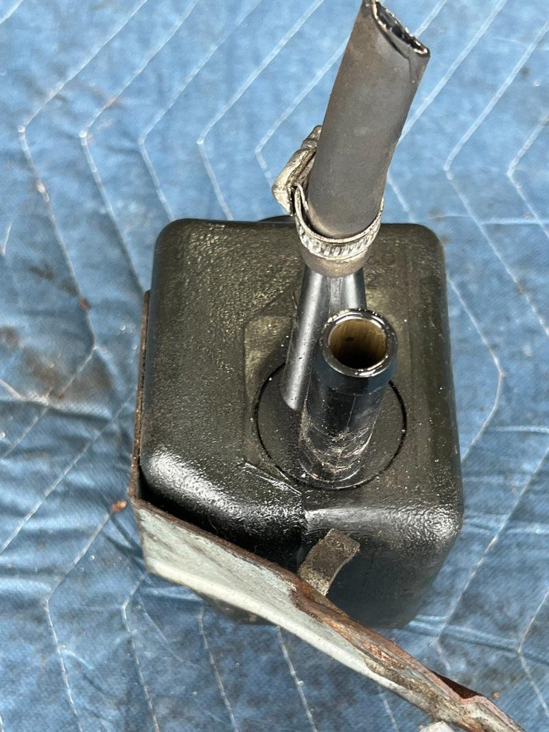 1989-1995 Volvo 740 940 Sedan Power Steering Fluid Reservoir Tank OEM #3703EM