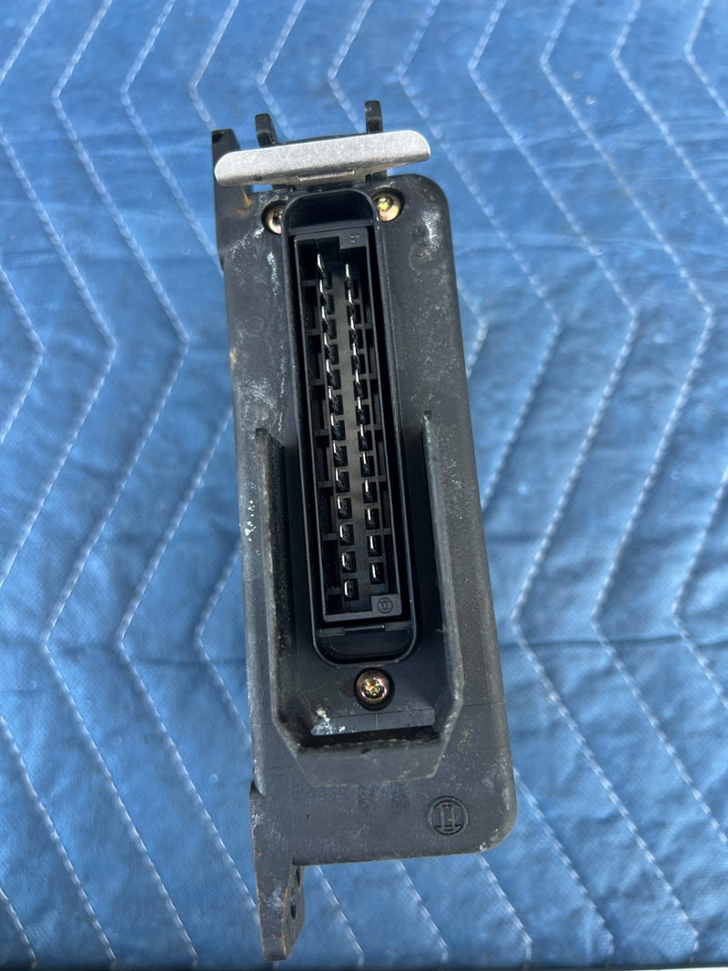 1986-1993 Volvo 240 244 Sedan Ignition Control Module 3531325 OEM #4185EM