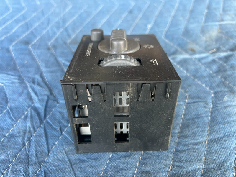 1999-2002 Chevy Silverado GM 1500 2500 Headlight Control Dimmer Switch #1822CN