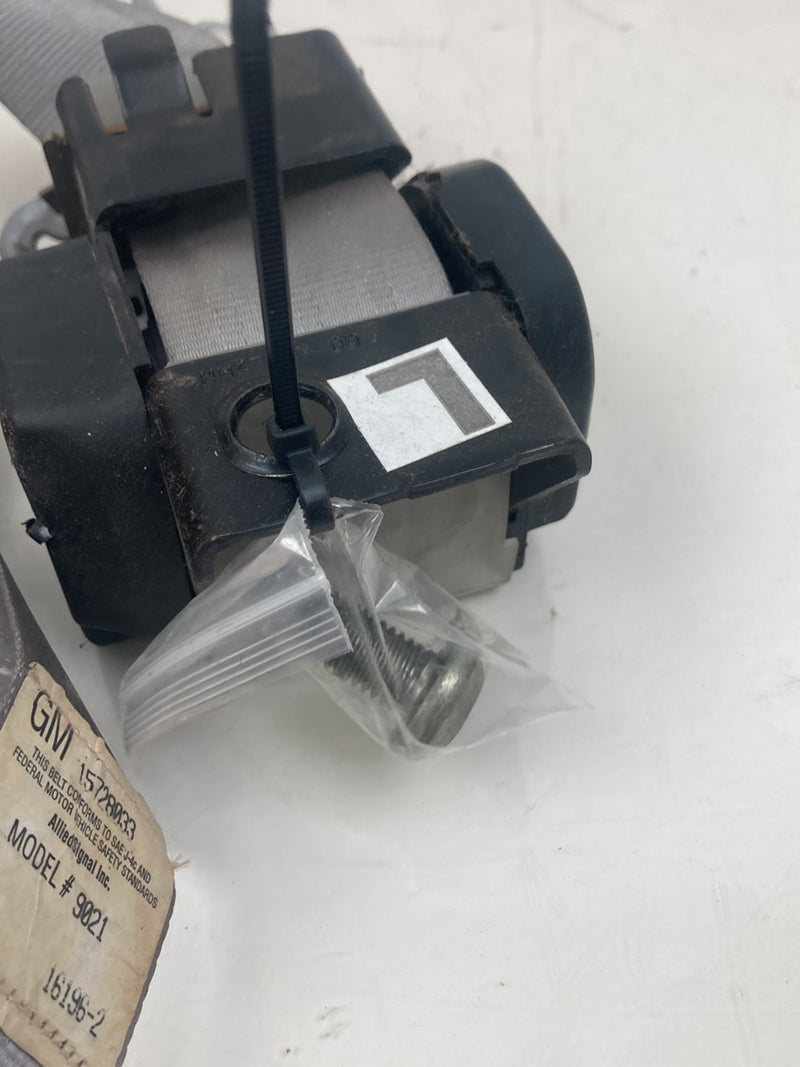 1996 Chevrolet Silverado GMT800 - Seat Belt Rear Left PN: 15728033 9021