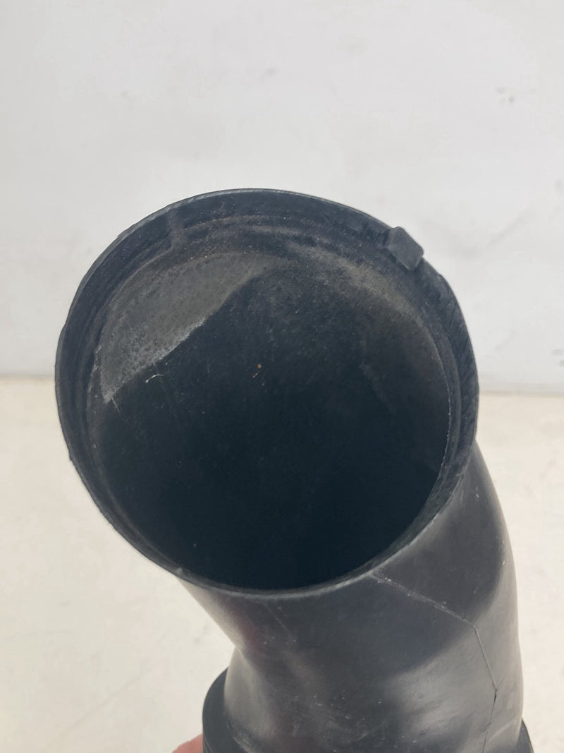 1998-2000 Volvo V70 Air Intake Tube Duct 09447101 OEM #5207M