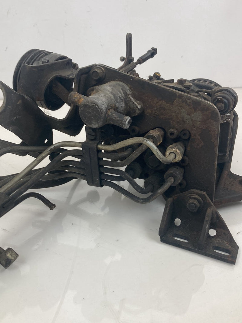 1980 Volvo 244 - Injector Pump PN: 0460406033 146 072130107