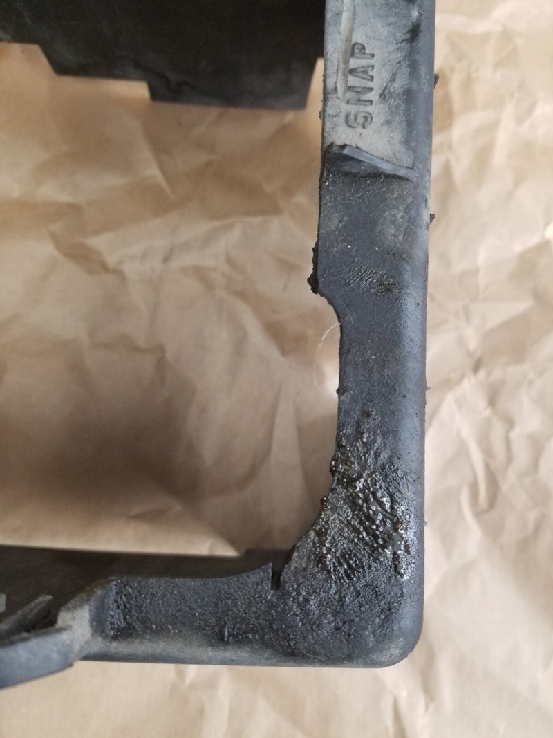 2005-2007 Ford F-350 Battery Cover Trim Holder Mount OEM #632CN