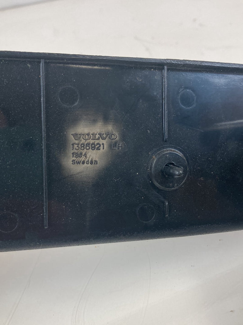 1992 Volvo 940 944 - Air Vent PN: 1386921 1393222