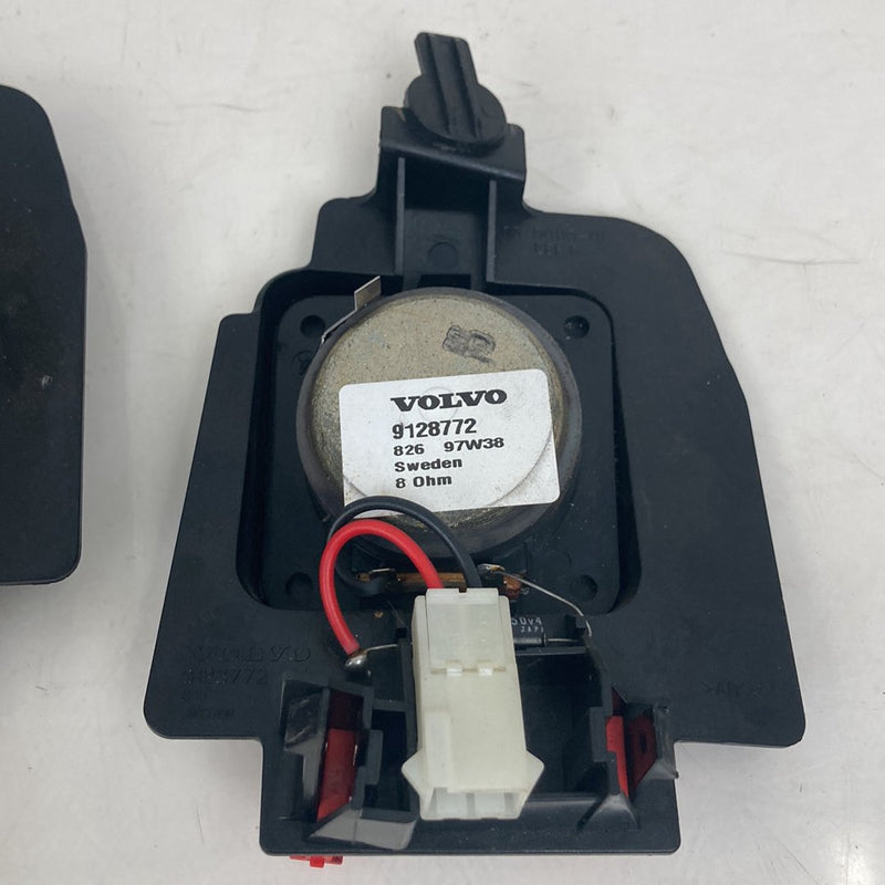 1998-2000 Volvo V70 Rear Speaker Set 9128773 9128772 OEM #5167M