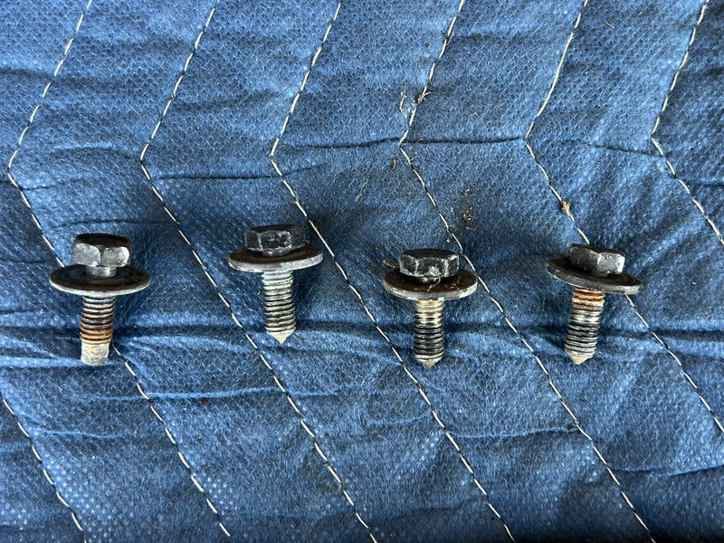 1998-2003 Jaguar XJR XJ8 X308 Fender Bracket Bolt Set Hardware OEM #4721E