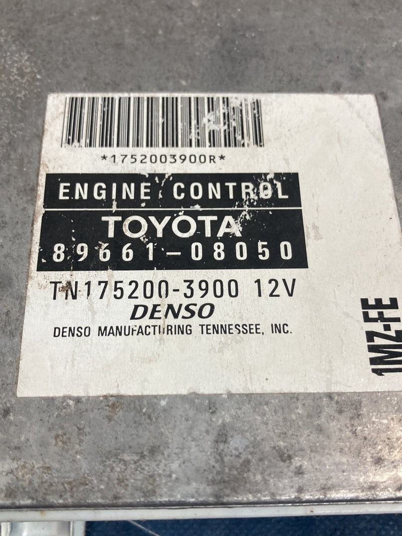 2000 Toyota Sienna L10 - Unknown PN: 89661-08050 1752003900R TN175200-3900