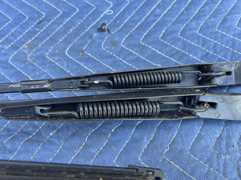 2006-2012 Mitsubishi Eclipse Wiper Arms / Blades Set LH RH OEM #3545M