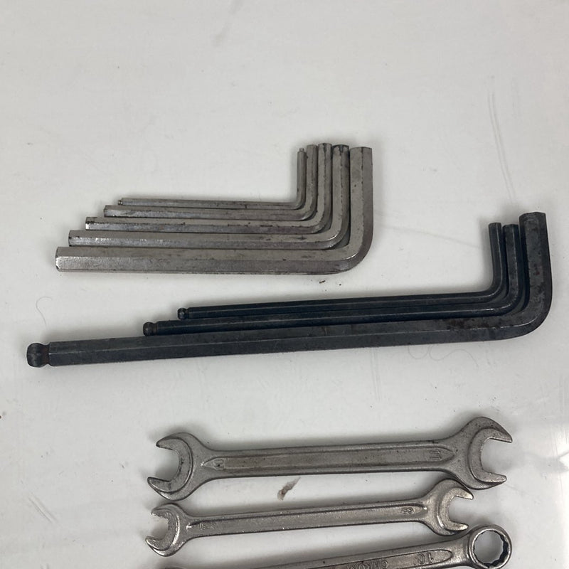 1985 BMW K100RT - Motorcycle Tool Kit
