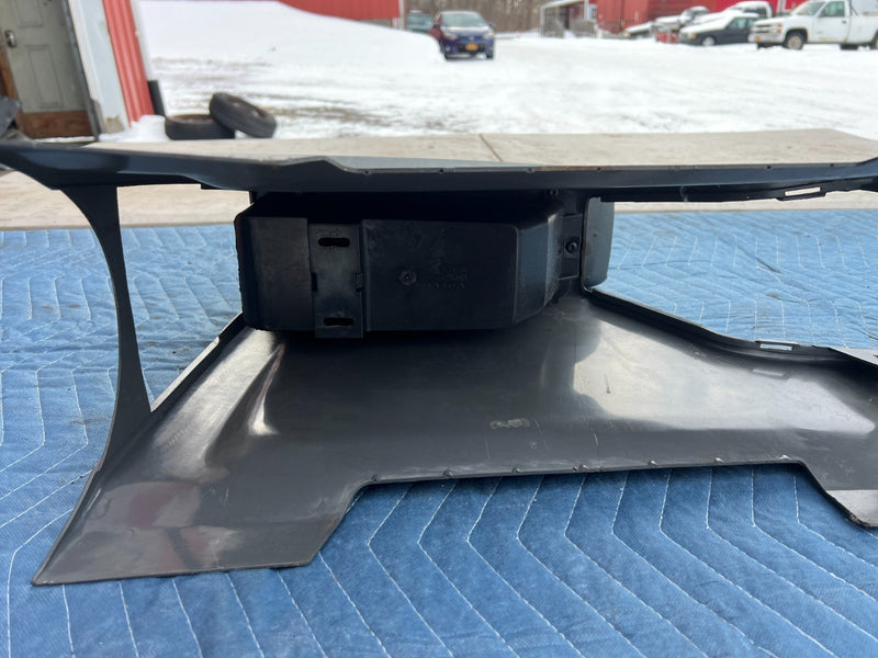 1989-1995 Volvo 740 940 Sedan Center Console Assembly Arm Rest Gray OEM #3709EM