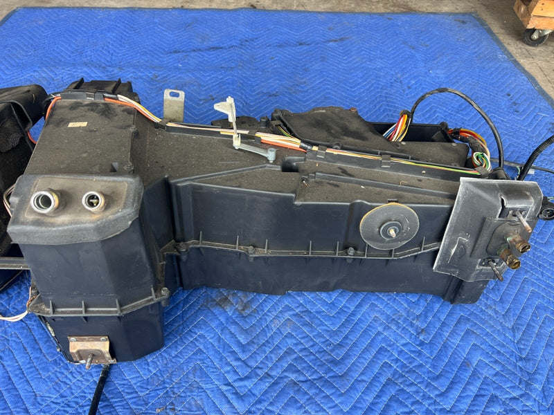 1989-1995 Volvo 740 940 Sedan HVAC AC Heater Core Blower Climate Box OEM #3639EM