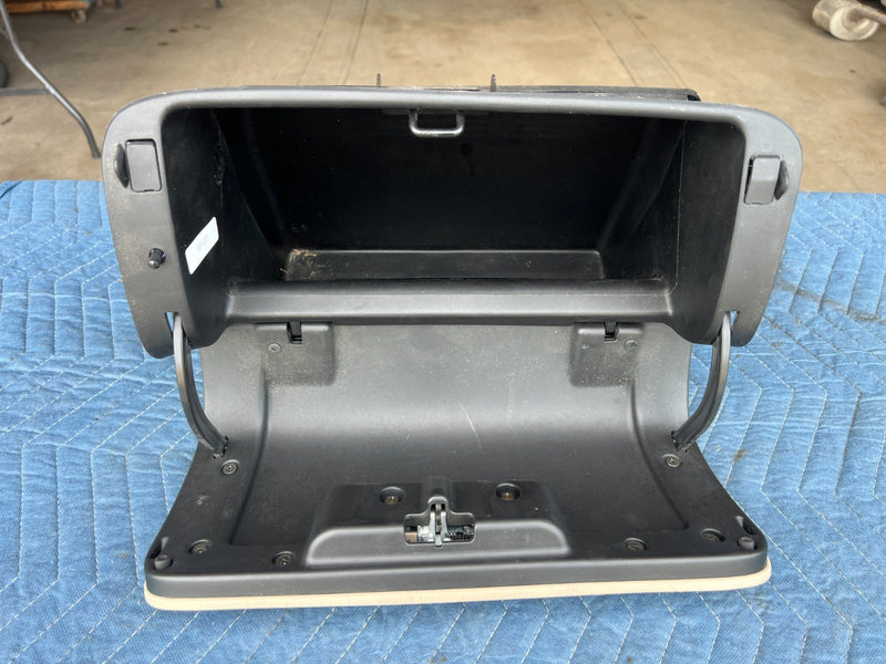 1998-2002 Honda Accord C106-5172-100 77500 Glove Box Assembly #1955CN