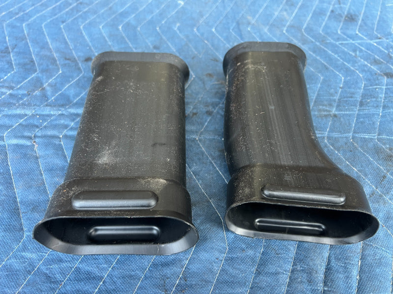 1989-1995 Volvo 740 940 HVAC AC Heat Lower Floor Vent Hose Duct Pair OEM #3729EM