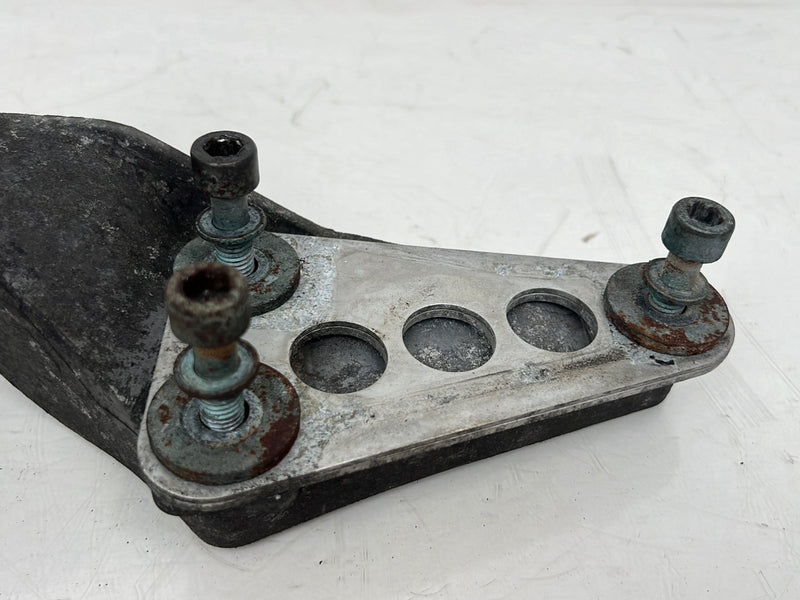 1996-2003 Audi S8 D2 A8 Front Right RH Upper Motor Engine Mount OEM #6573EM