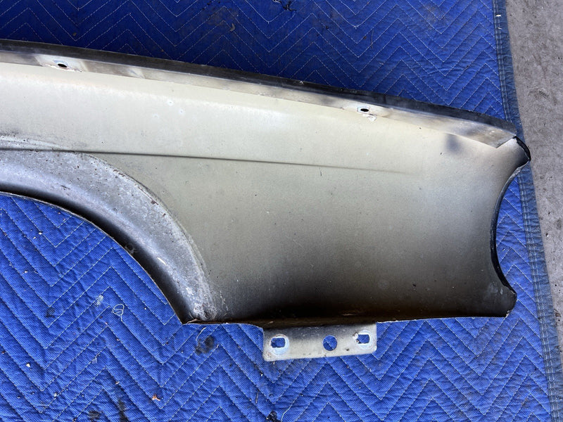 1998-2003 Jaguar XJR XJ8 X308 Driver Side Left Front Fender Black OEM #4665E