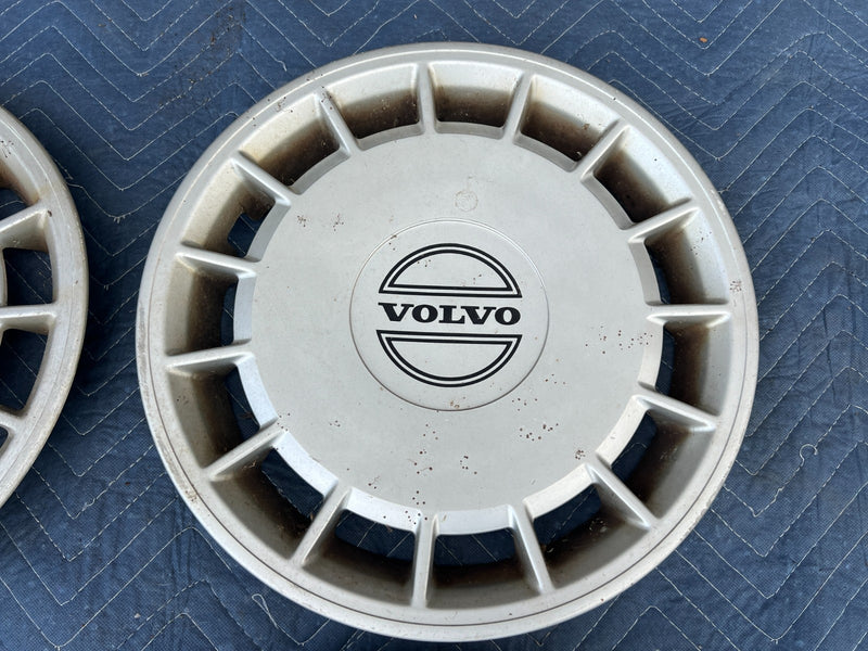 1986-1993 Volvo 240 244 Sedan 14" Hubcap Wheel Cover Set of 6 3540176 OE #4235EM