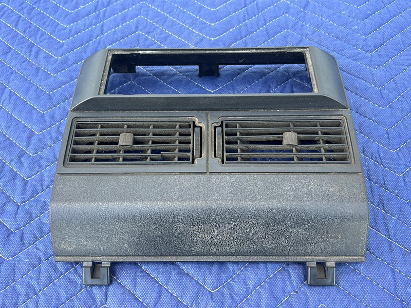 Chevrolet Silverado - Dash Vent PN: 2006REV