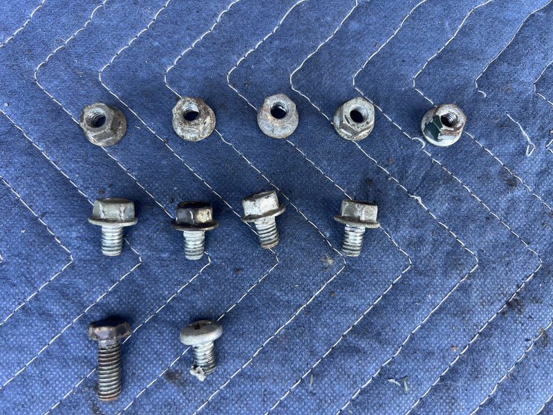 1973 Volvo 140 142 - Hardware