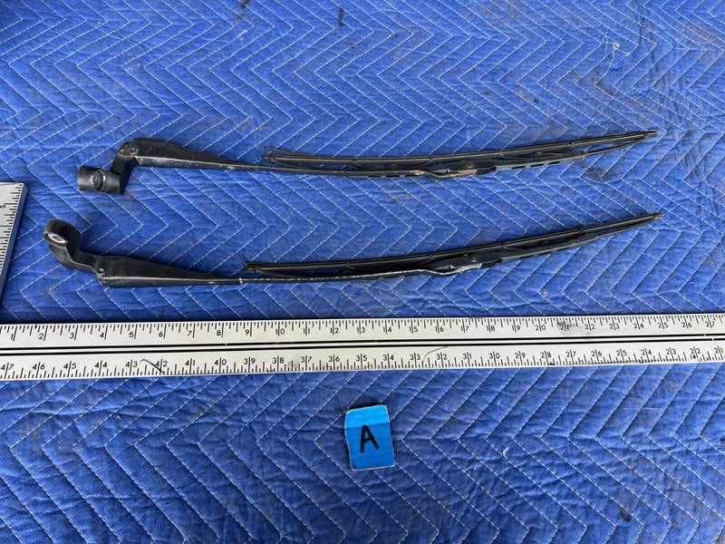 1983-1985 Porsche 944 Right & Left Front Windshield Wiper Arm Pair OEM #1746EM
