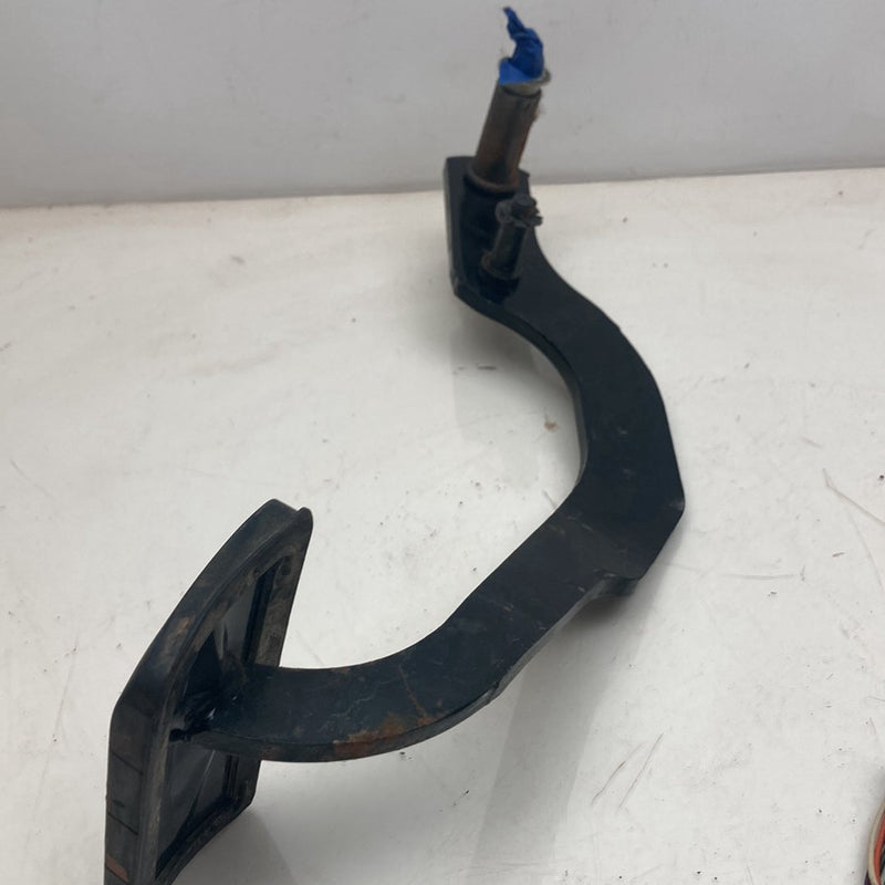 1996 Chevrolet Silverado GMT800 - Brake Pedal PN: 15732489 S15705036