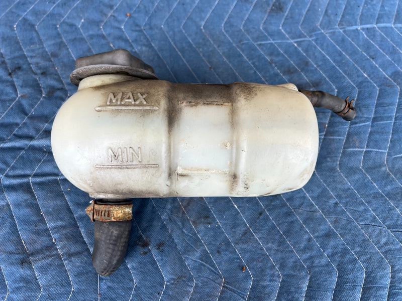 1989-1995 Volvo 740 940 Sedan Coolant Expansion Overflow Tank 1276040 OE #3697EM