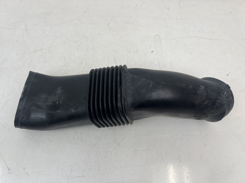 1998-2000 Volvo S70 V70 XC Air Intake Duct Tube Hose Snorkel 09447101 OE #6877EM
