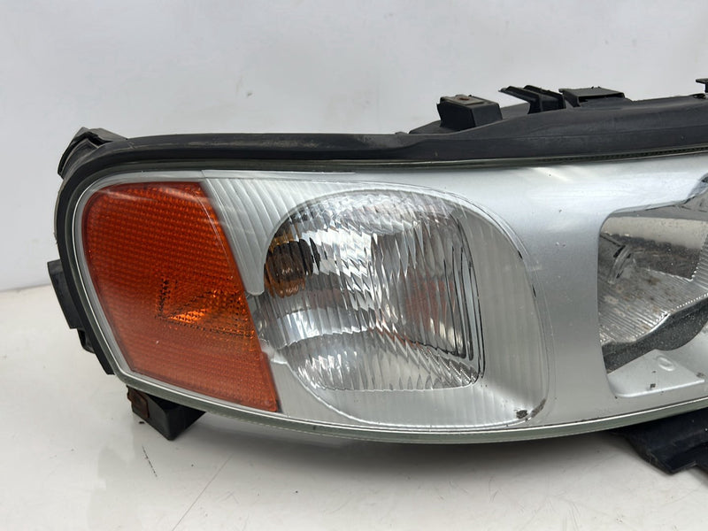 2004-2007 Volvo S60R V70R Passenger Right Headlight Assembly 30698824 OE #5771EM